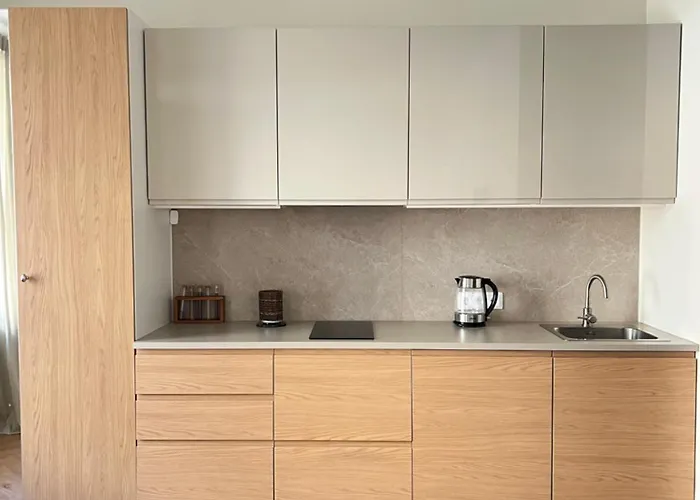 Apartment Brand New In A Historical Location *